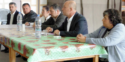Кметът на община Минерални бани се срещна с хората от Спахиево