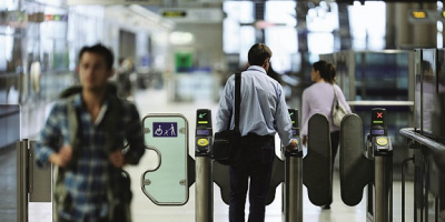 Visa отбеляза началото на безконтактните пътувания в градския транспорт на Лондон