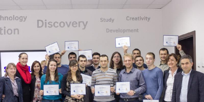 Студенти от ТУ Варна подобриха своите дигитални умения за разработка на мобилни приложения