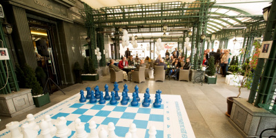 Пациенти с Паркинсон играха шах по повод Световния ден за борба с болестта