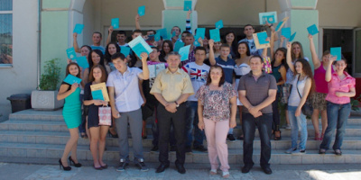 Зрелостници от Ардино получиха дипломите си 