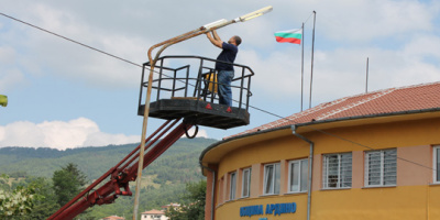 Подобряват качеството на уличното осветление в Ардино 