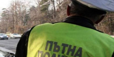 Пътна полиция следи за сигурността по пътищата в Минерални бани