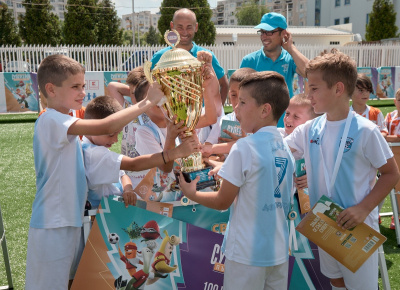 ДФК „Орлетата“ от Благоевград са големият победител в Първенството на Свежите супергерои в София