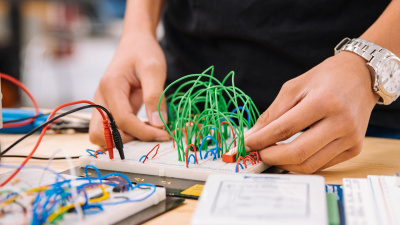 Издателство Клет България с първите дигитални STEM образователни ресурси в България