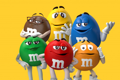 M&M'S обяви своята мисия за създаване на свят, в който независимо от различията ни, всеки е уникална и незаменима част от общността