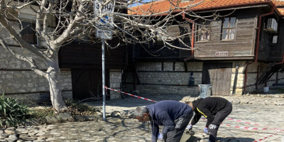 Ремонтират калдъръмени улици в Стария Несебър