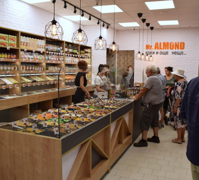 Kaufland разширява партньорството си с Mr. Almond