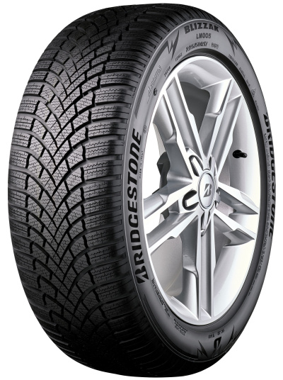 По сигурни през зимата с Bridgestone Blizzak