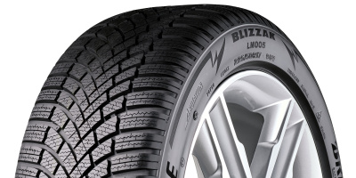 По сигурни през зимата с Bridgestone Blizzak