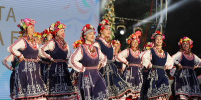 Международният фолклорен фестивал „Витоша" гостува в Централни хали